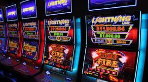 OKBE5 အွန်လိုင်း ကတ်ဂိမ်းများ — Baccarat နှင့် Poker ဂိမ်း ဇာတ်ခုံ